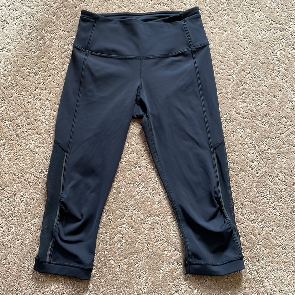 Black Lululemon Capris